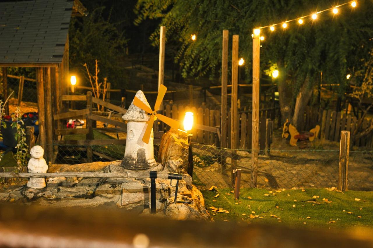 Posada Rural Spa Granja La Tejera De Lozoya ガルガンティージャ・デル・ロソヤ エクステリア 写真